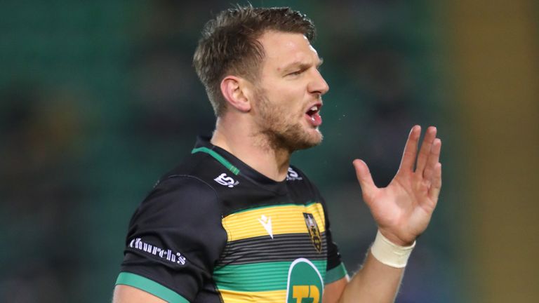 Dan Biggar will remain with the Saints for the last eight months of his contract as they try to secure the Gallagher Premiership