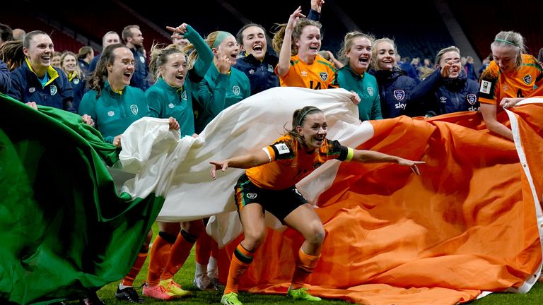 Escocia Femenina 2-1 Venezuela: Pedro Martínez Llosa gana con goles de Kelly Clark y Claire Emsley |  noticias de futbol