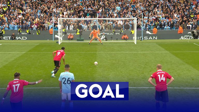 Martial scores his second and Utd's third