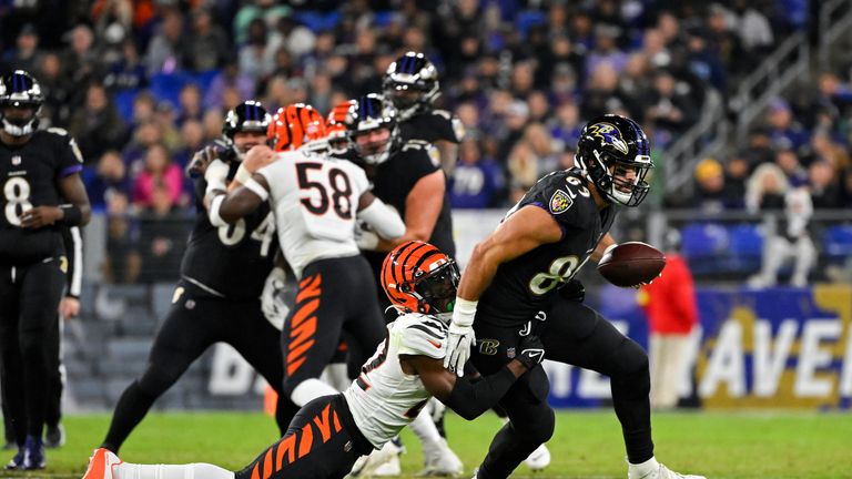 Cincinnati Bengals 17-19 Baltimore Ravens: Justin Tucker kicks game-winning  field goal for Ravens as time expires, NFL News
