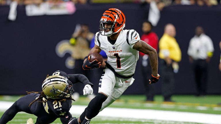 Cincinnati Bengals wide receiver Ja&#39;Marr Chase (1) breaks free from New Orleans Saints cornerback Bradley Roby (21) to score a touchdown during an NFL football game, Sunday, Oct. 16, 2022, in New Orleans. (AP Photo/Tyler Kaufman)


