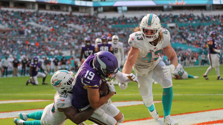 Highlights of the Minnesota Vikings against the Miami Dolphins from Week Six of the NFL season