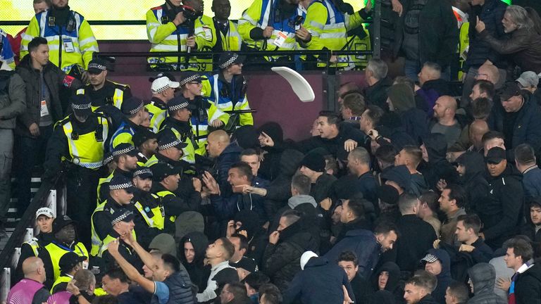 Anderlecht fans clash with police in the stands