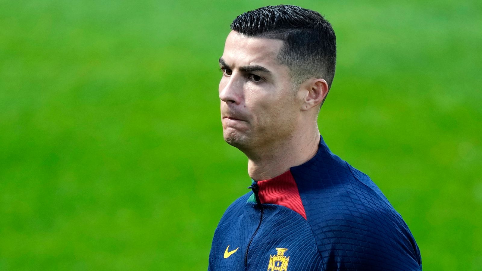 Ronaldo tight-lipped over new deal | Football | Sport | Express.co.uk