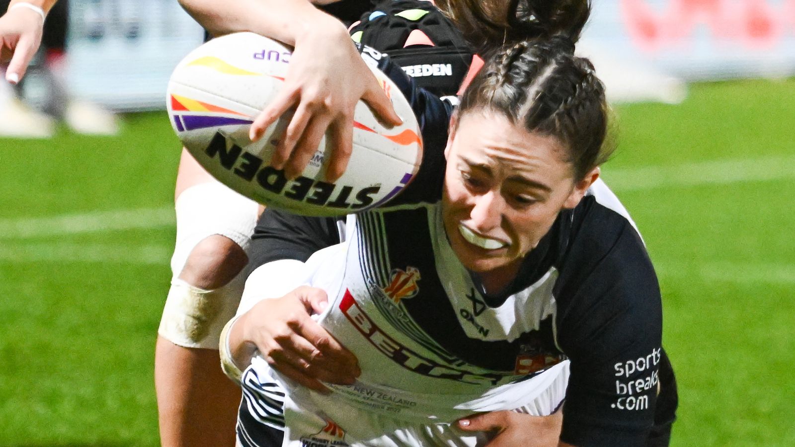 Women's Rugby League World Cup: England suffer 20-6 defeat by New ...