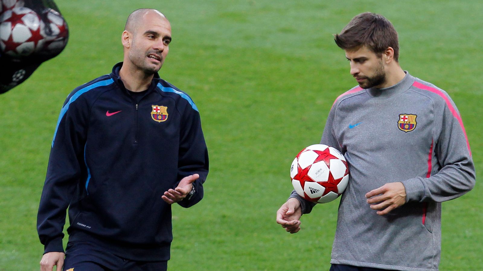 Gerard Pique Barcelona Defender Announces Retirement From Football