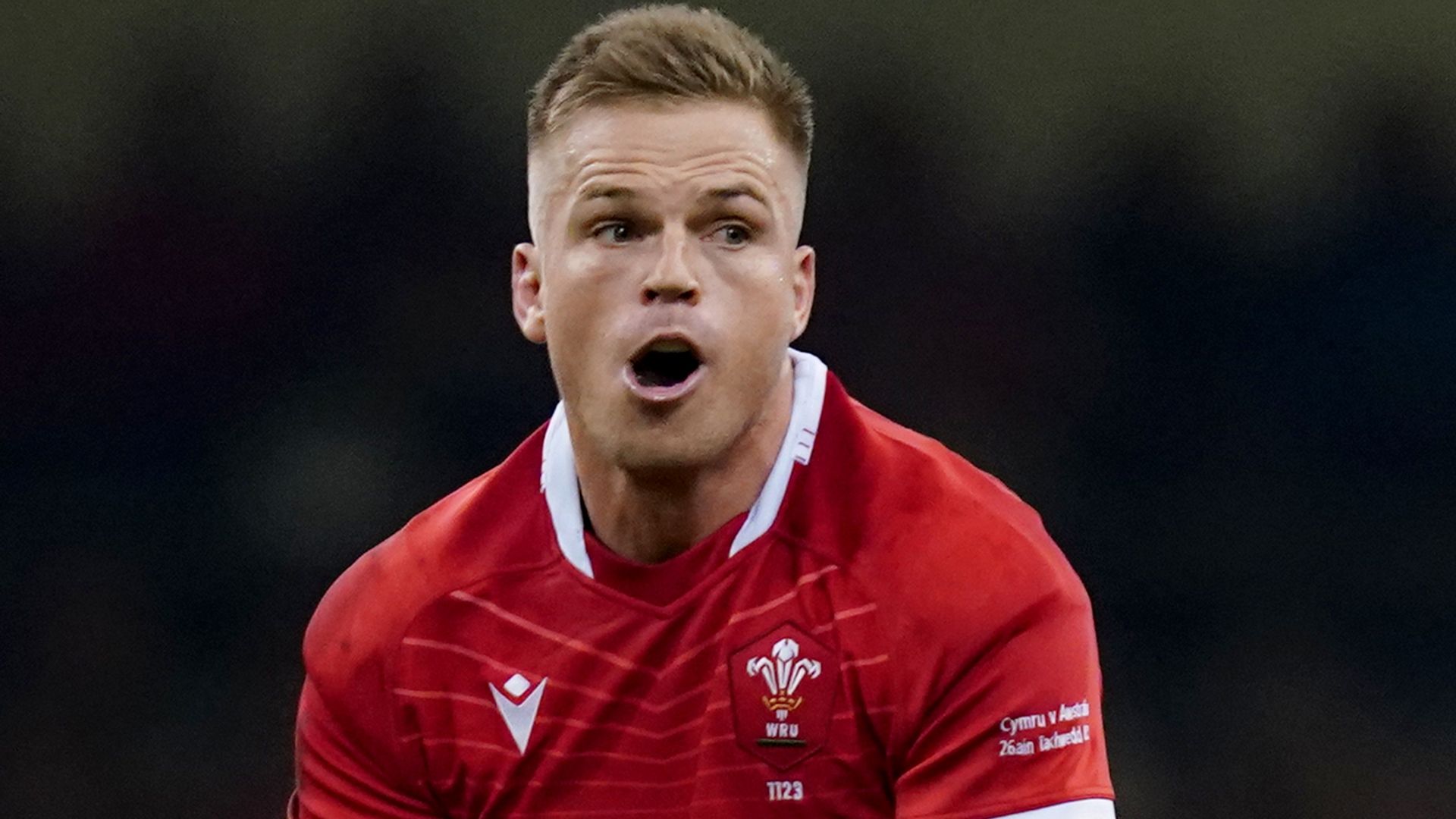 Wales fly-half duo recalled and Howley departs as Sherratt rings changes