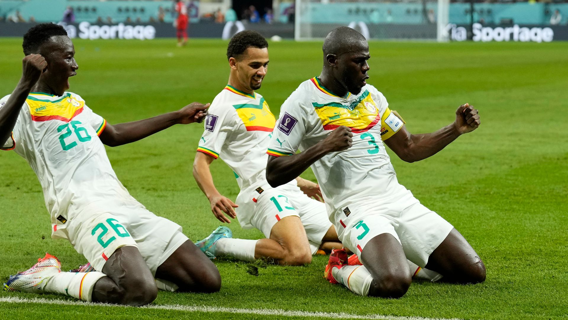 Koulibaly breaks Ecuador hearts to send Senegal into last 16