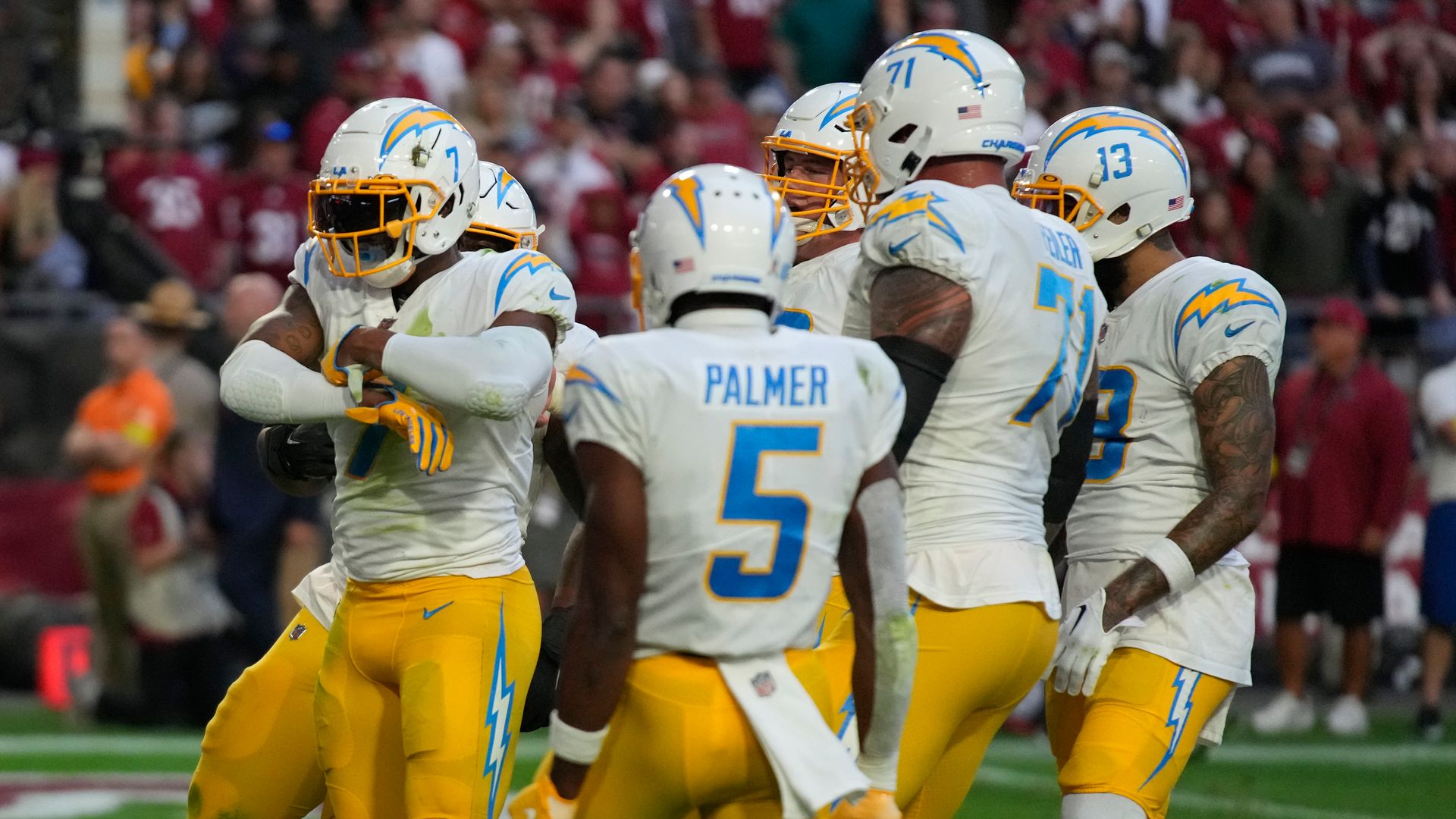 Chargers snatch late win against Cardinals