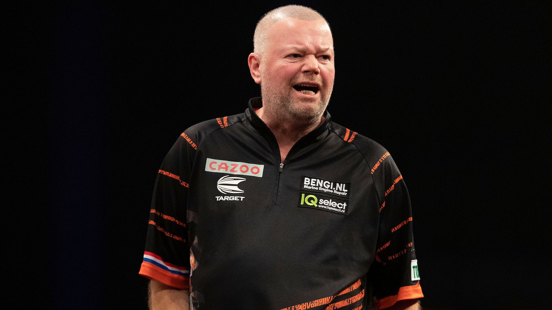 Magical Barney ends Price's Grand Slam of Darts reign to reach semi-finals