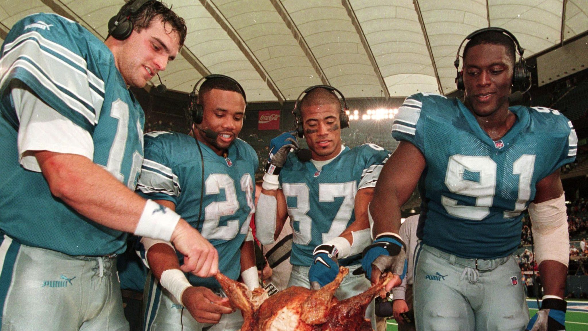 NFL Thanksgiving: Detroit Lions and Dallas Cowboys uphold league's