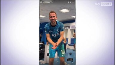 Kane celebrates with changing room dance!