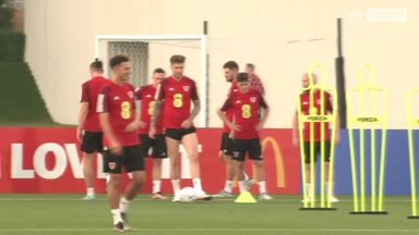 Wales push back training due to Qatar heat