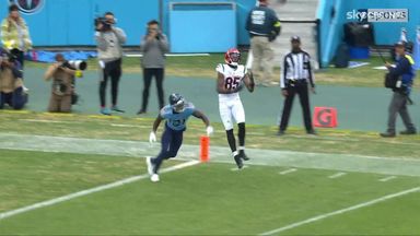 WATCH: Tee Higgins makes spectacular catch over two defenders - On3