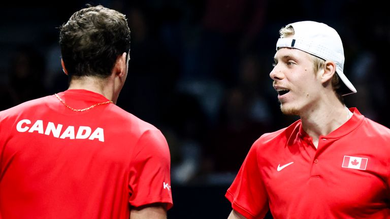 Vasek Pospisil e Denis Shapovalov (Associated Press)