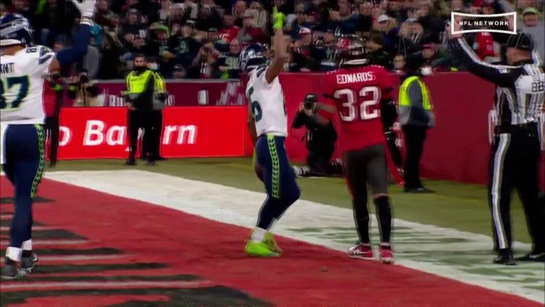 Bucs ride clutch plays to 21-16 win over Seahawks in Munich