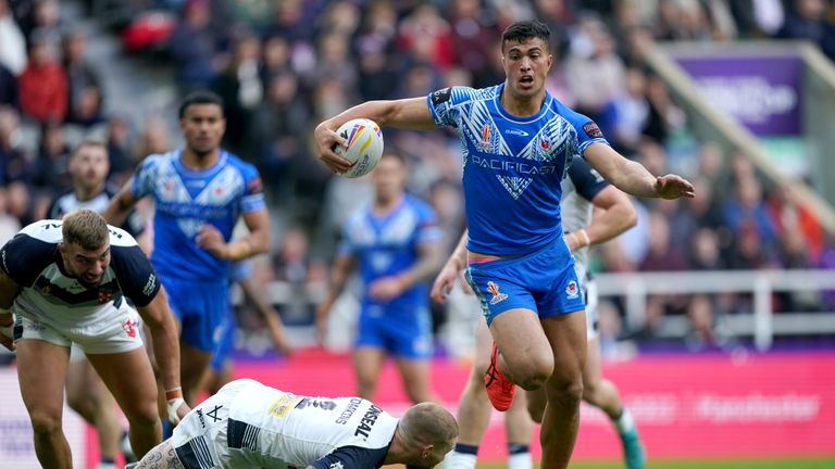 Samoa&#39;s Joseph Suaali&#39;i breaks free during the Rugby League World Cup group A match at St James&#39; Park, Newcastle upon Tyne. Picture date: Saturday October 15, 2022.