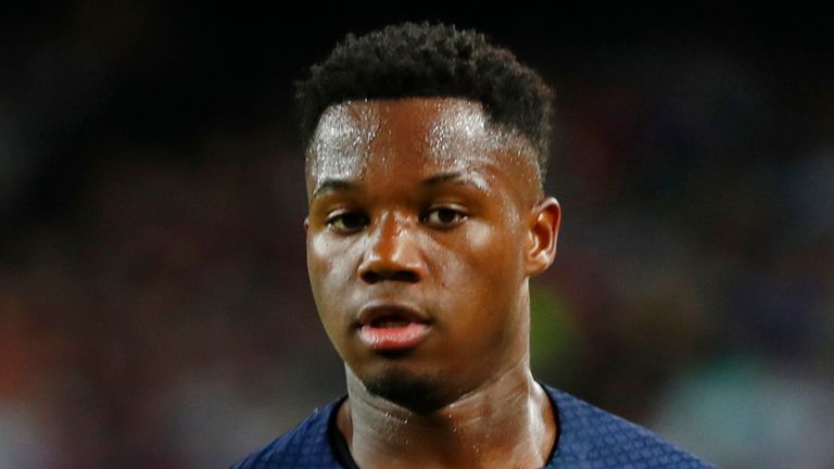 Barcelona&#39;s Ansu Fati in action during the Joan Gamper trophy soccer match between FC Barcelona and Pumas Unam at the Camp Nou Stadium in Barcelona, Spain, Sunday, Aug. 7, 2022. (AP Photo/Joan Monfort)