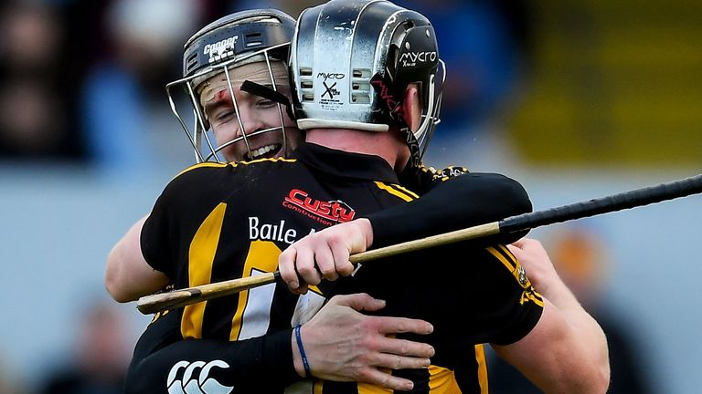 20 November 2022; Pearse Lillis of Ballyea and Tony Kelly celebrate after the AIB Munster GAA Hurling Senior Club Championship Semi-Final match between Ballyea and St Finbarr's at Cusack Park in Ennis, Clare. Photo by Daire Brennan/Sportsfile