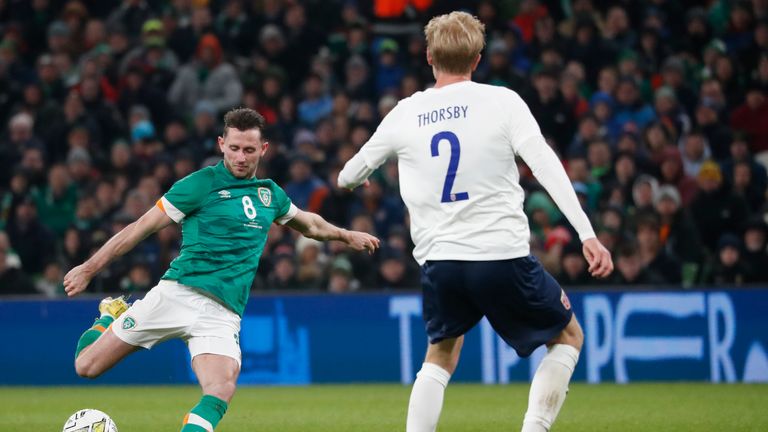Ireland&#39;s Alan Browne, left, scores his side&#39;s opening goal during the international friendly soccer match between Ireland and Norway at the Aviva Stadium in Dublin, Ireland, Thursday, Nov. 17, 2022. 