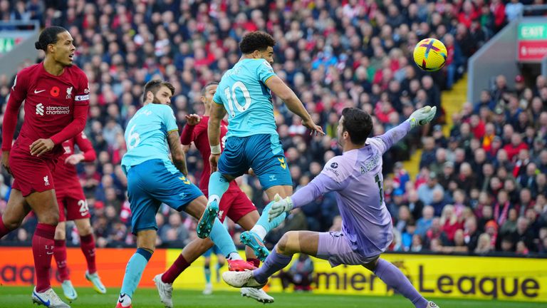 Southampton's Che Adams scores his side's equaliser