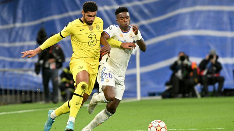 Loftus-Cheek se bat avec Vinicius Jr au Bernabeu