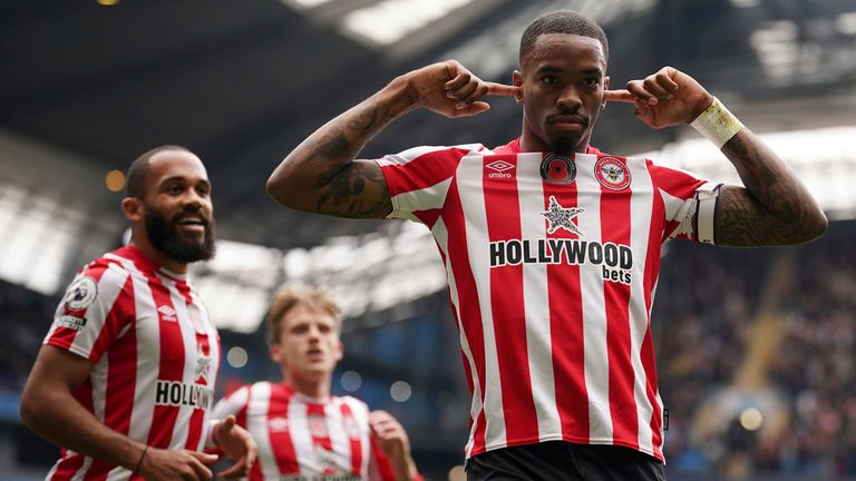 Brentford's Ivan Toney celebrates after scoring his club's first goal 
