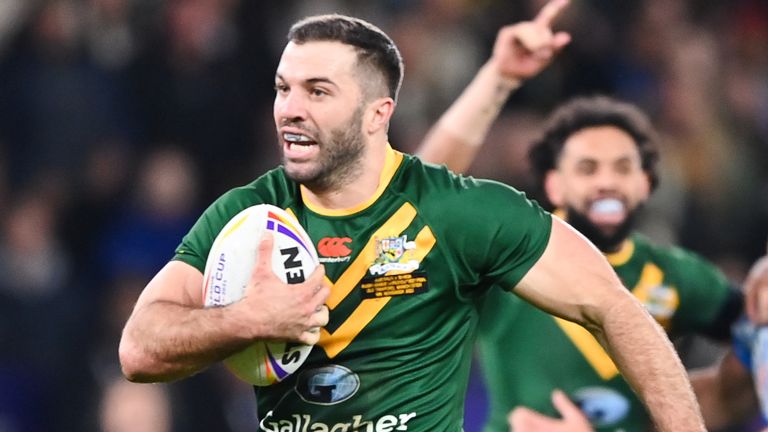 Picture by Will Palmer/SWpix.com - 19/11/2022 - Rugby League - Rugby League World Cup 2021 - Australia v Samoa - Old Trafford, Manchester, England - James Tedesco of Australia breaks free from Chanel Harris Tavita of Samoa