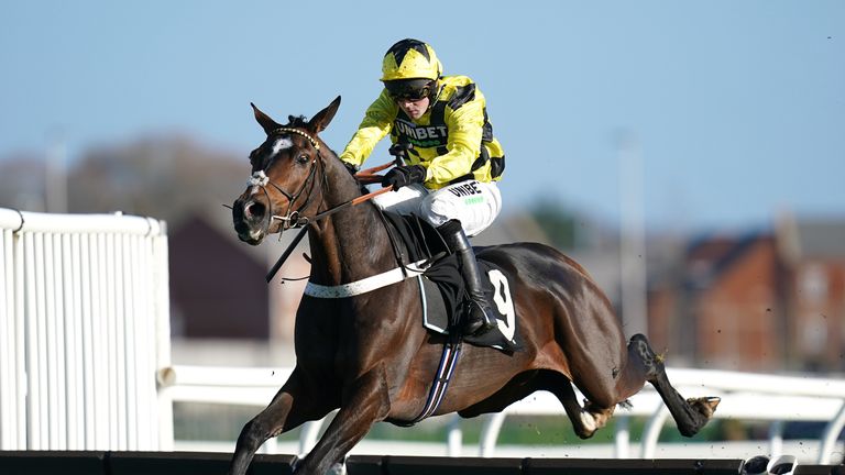 Jet Powered made an impressive hurdles debut at Newbury under Nico de Boinville