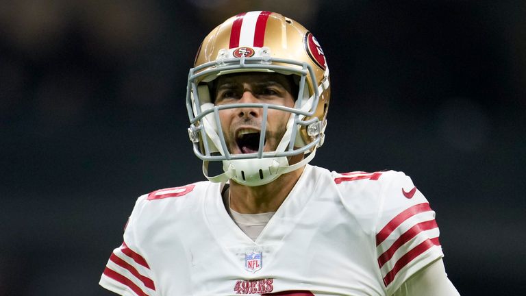 Garoppolo throws for 4 TDs, 49ers top Cards in Mexico City