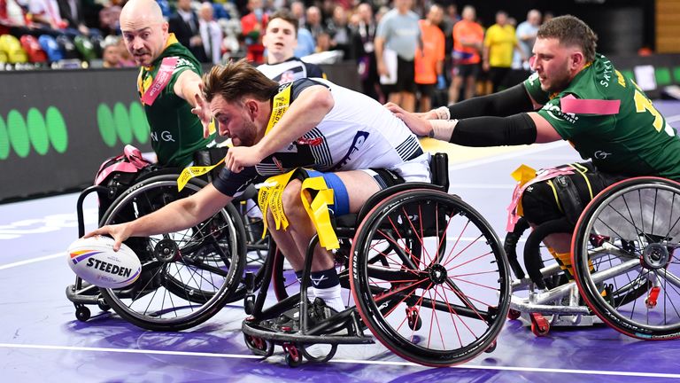 Picture by Will Palmer/SWpix.com - 03/11/2022 - Rugby League - Rugby League World Cup 2021 - England v Australia - Wheelchair - Copper Box Arena, London, England - Joe Coyd of England scores his sides first try against Australia