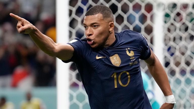 Kylian Mbappé goals ensure defending champion France is first side to seal  spot in World Cup knockout stages - ABC17NEWS