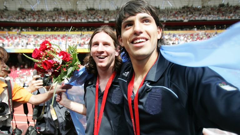 Messi memenangkan Olimpiade 2008 bersama Sergio Aguero
