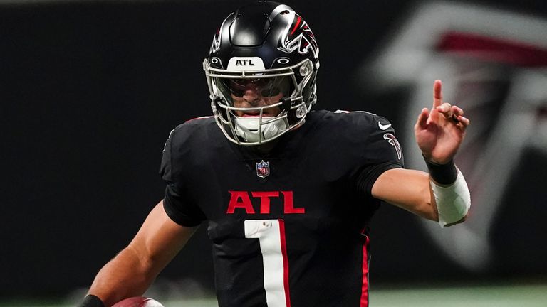 Back in black: A brief look at Atlanta Falcons uniforms throughout