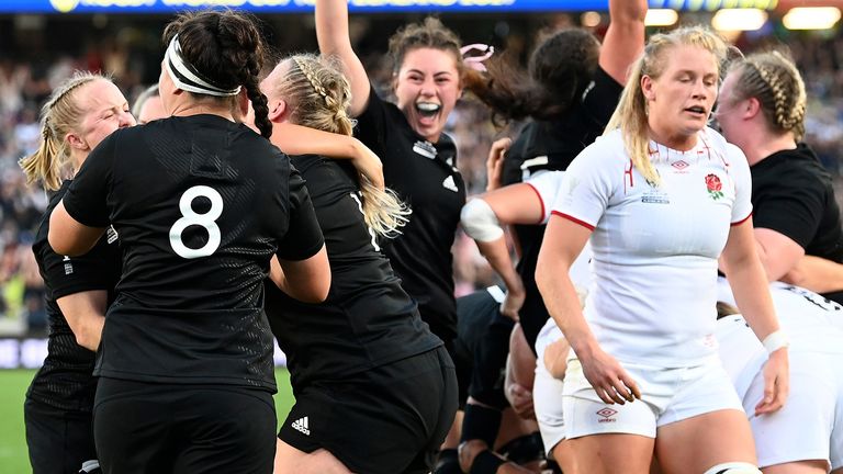 New Zealand celebrate a try against England during the final of the women's Rugby World Cup