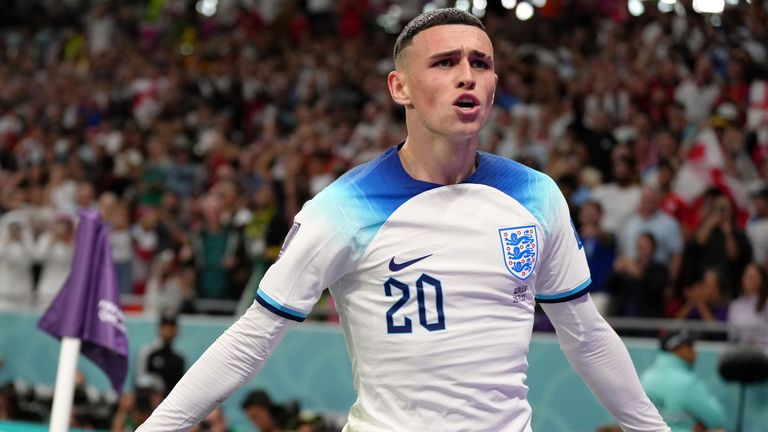 Phil Foden celebrates his goal