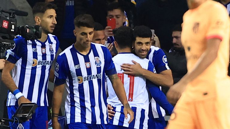Mehdi Taremi, do Porto, comemora após marcar