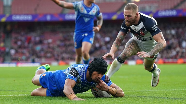 England v Samoa - Rugby League World Cup - Semi-Final - Emirates Stadium
Samoa&#39;s Stephen Crichton dives in to score his sides third try during the Rugby League World Cup semi-final match at the Emirates Stadium, London. Picture date: Saturday November 12, 2022.