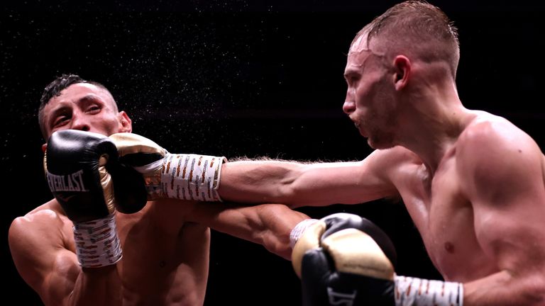 Sunny Edwards vs Felix Alvarado (Getty Images)