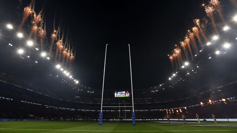 Twickenham, 2019 Rugby Dünya Kupası yarı finallerinden bu yana ilk İngiltere-Yeni Zelanda karşılaşmasına ev sahipliği yaptı.
