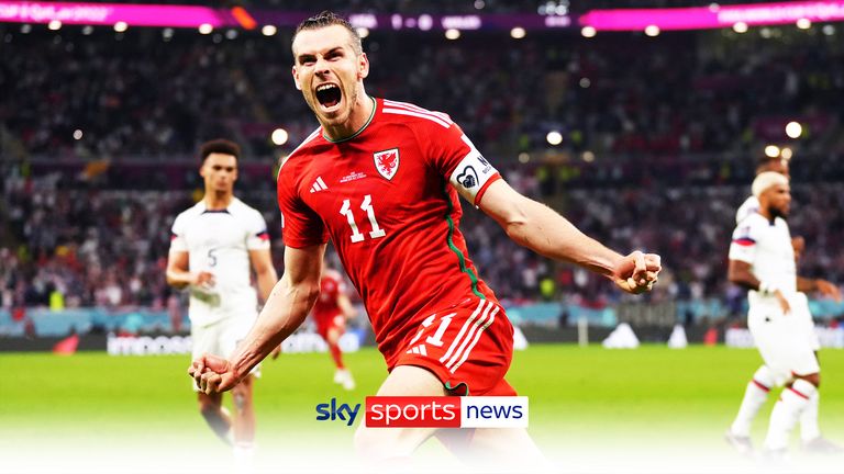Wales&#39; Gareth Bale celebrates after scoring their side&#39;s first goal of the game from the penalty spot 