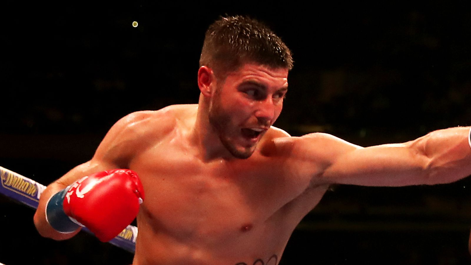 Josh Kelly defeats Troy Williamson to become new British light-middleweight champion