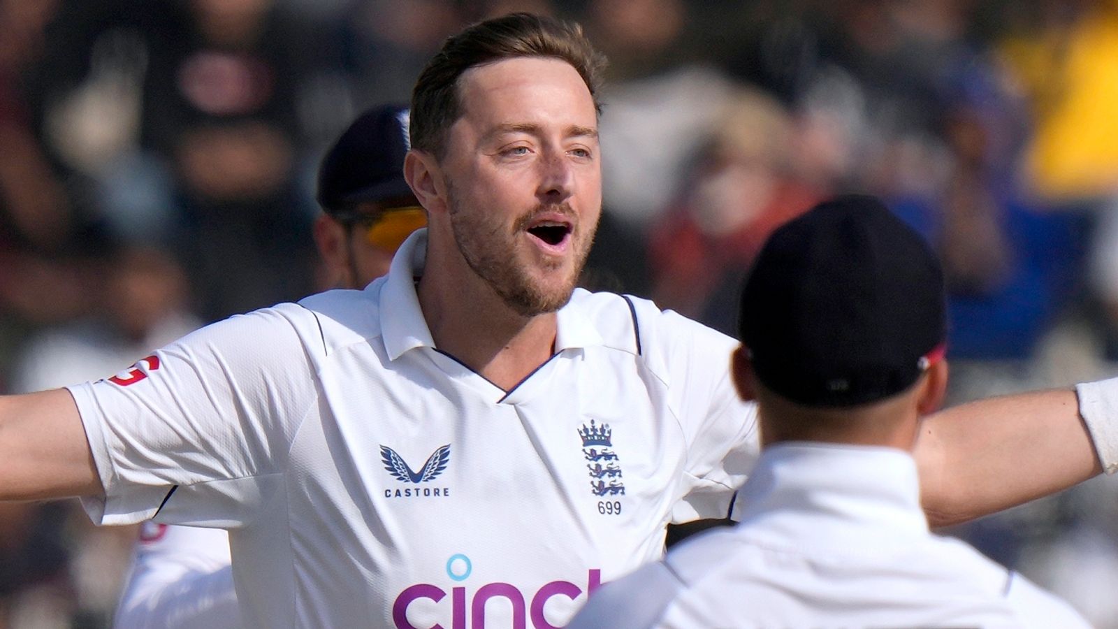 england-earn-thrilling-victory-over-pakistan-as-it-happened-cricket