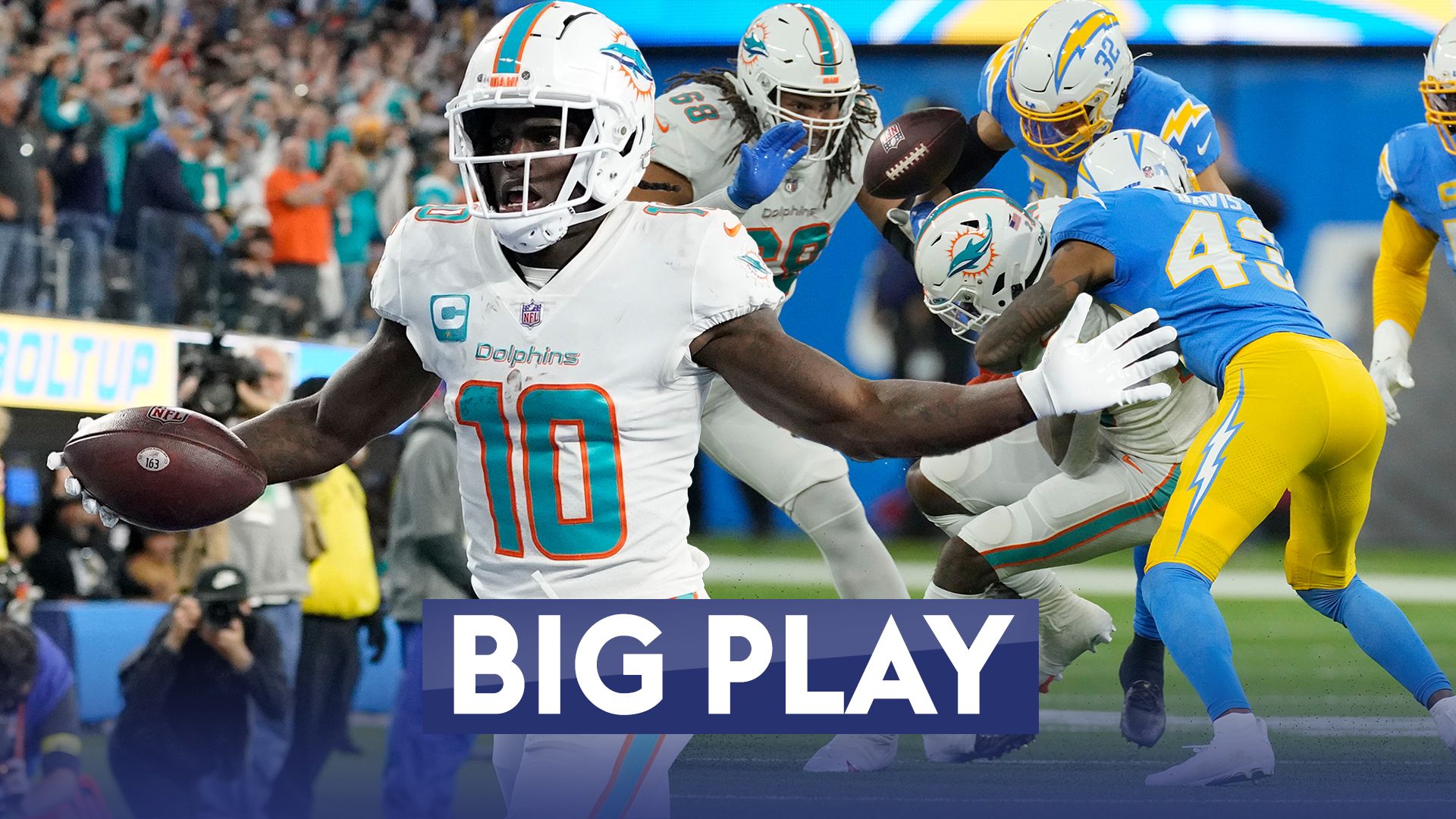 'I have never seen a play like that!' | Hill's 57-yard TD scoop after fumble
