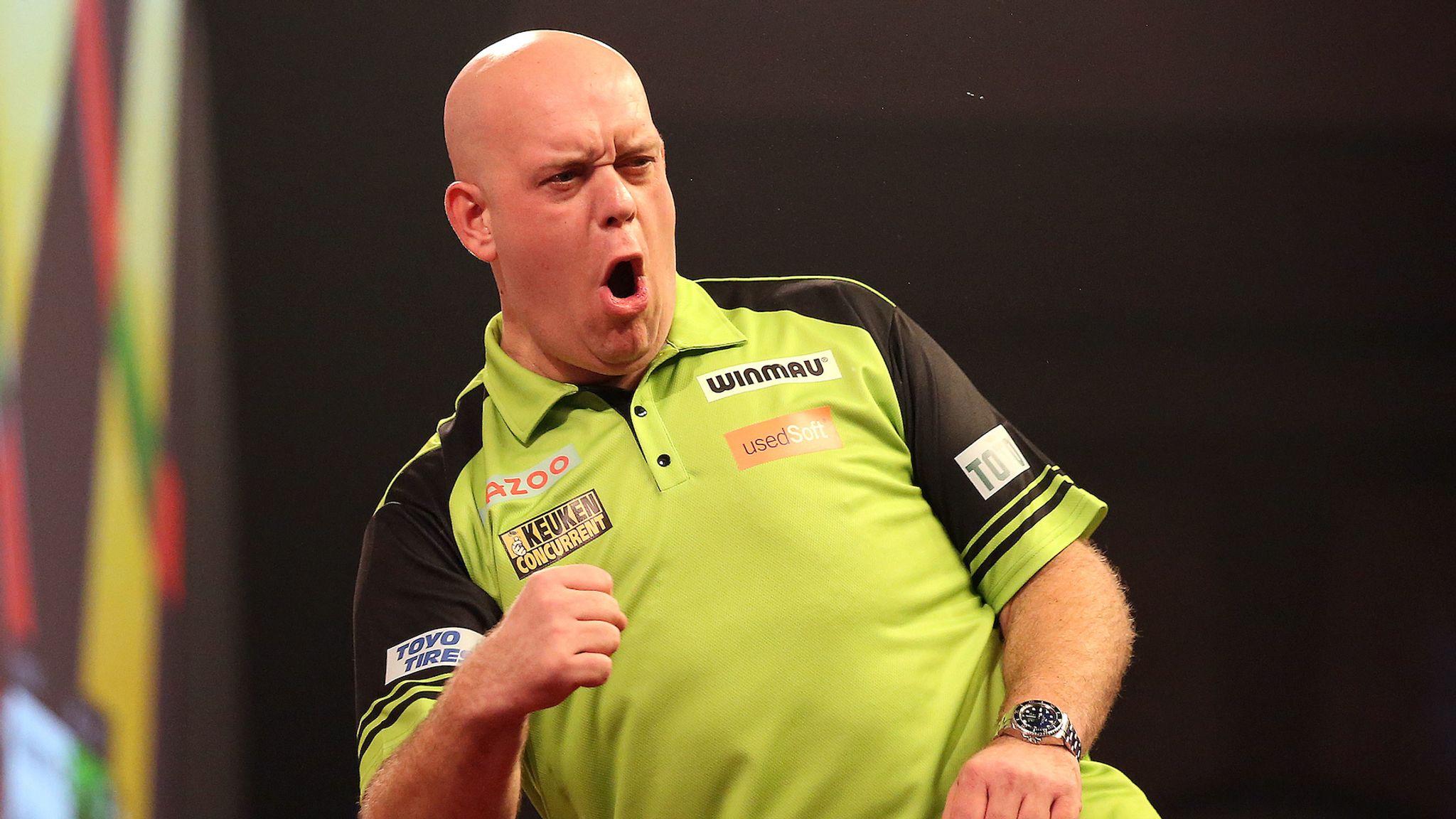 World Darts Championship: Michael van Gerwen beats Mensur Suljovic in ...