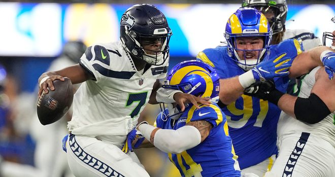 Packers deliver Rams their third straight loss fueled by critical Matthew  Stafford turnovers