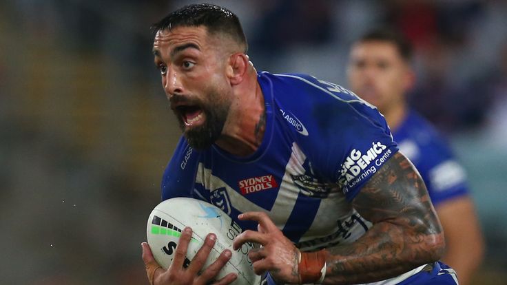SYDNEY, AUSTRALIA - APRIL 30: Paul Vaughan of the Bulldogs runs the ball during the round eight NRL match between the Canterbury Bulldogs and the Sydney Roosters at Stadium Australia on April 30, 2022 in Sydney, Australia. (Photo by Jason McCawley/Getty Images)