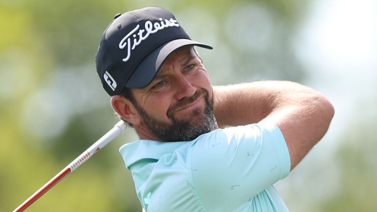 Scott Jamieson enjoyed a superb second round to storm into title contention