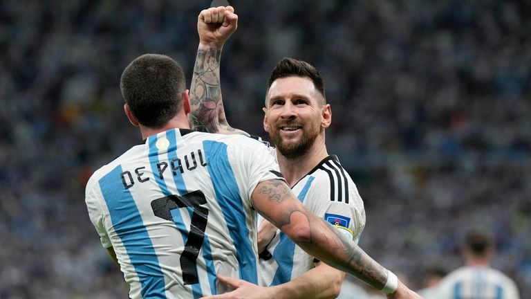 Lionel Messi salutes the supporters after setting up Argentina&#39;s opening goal against Netherlands