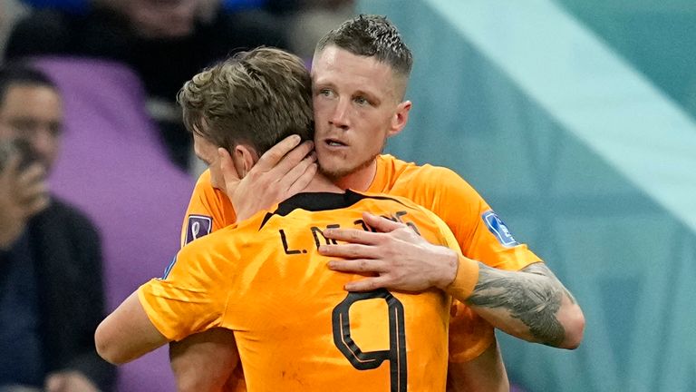 Wout Weghorst celebrates his late equaliser with team-mate Luuk de Jong